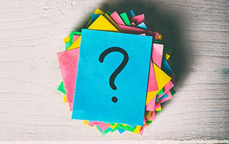 Sticky notes with question mark 